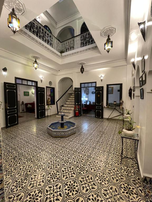 Riad Tingis